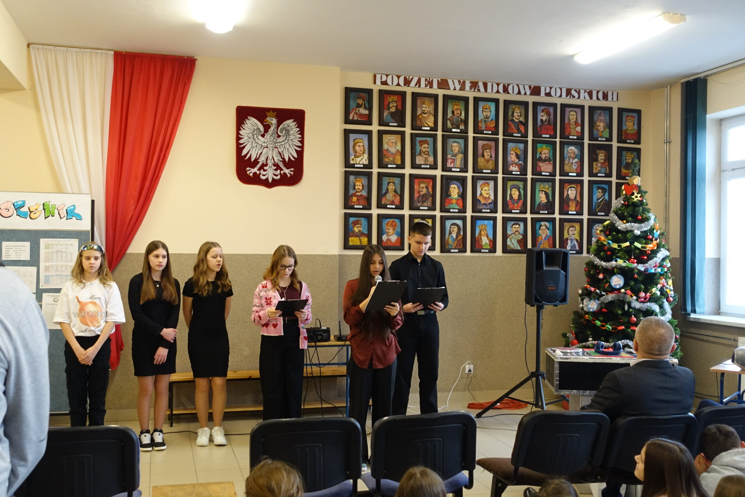 Spotkanie Bożonarodzeniowe klas 6-8